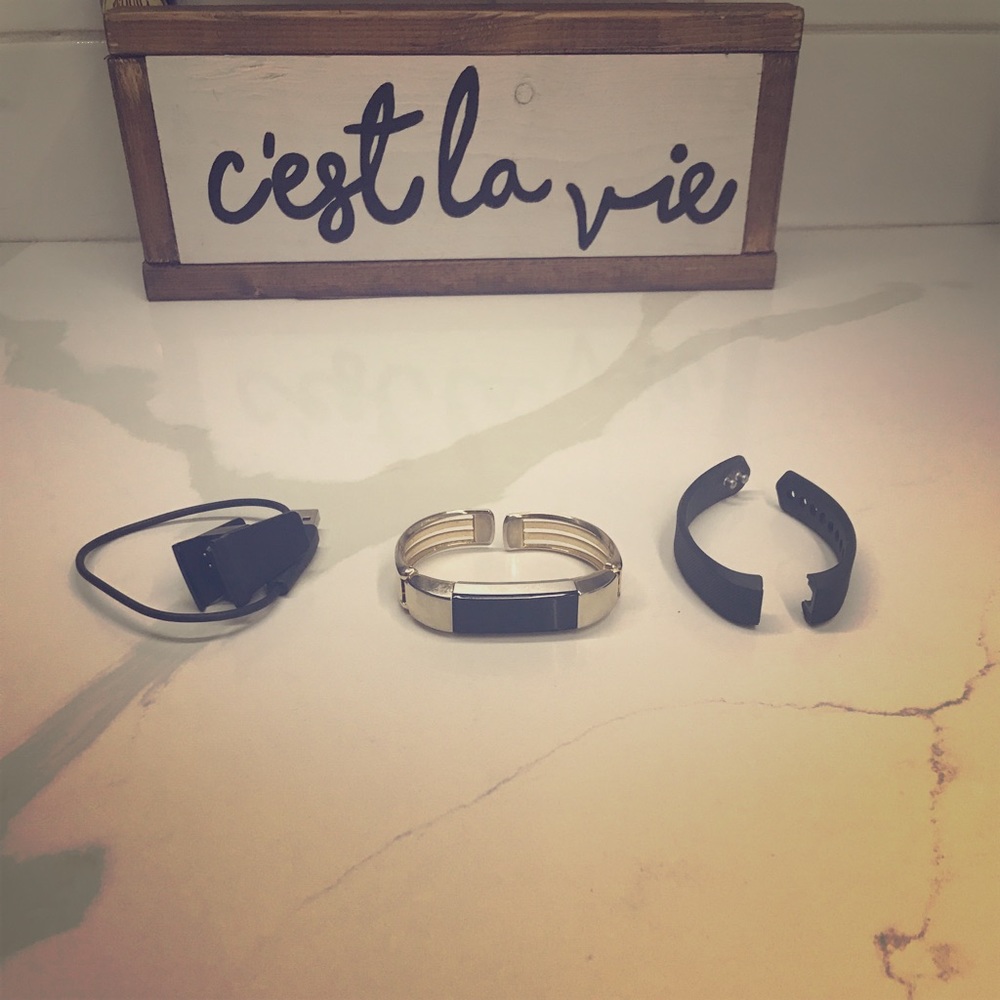 Fitbit Alta with gold band